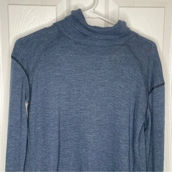 Free People We the Free Turtleneck Top Split Back in Blue Oversized S - Picture 4 of 12